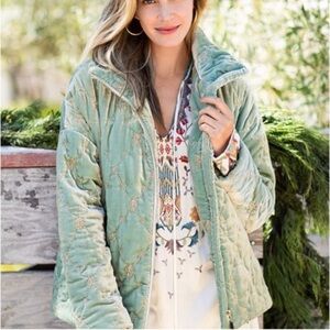 Johnny Was Zaelia Lux Silk Velvet Quilted Puffer Coat Mint Green Women’s Size M